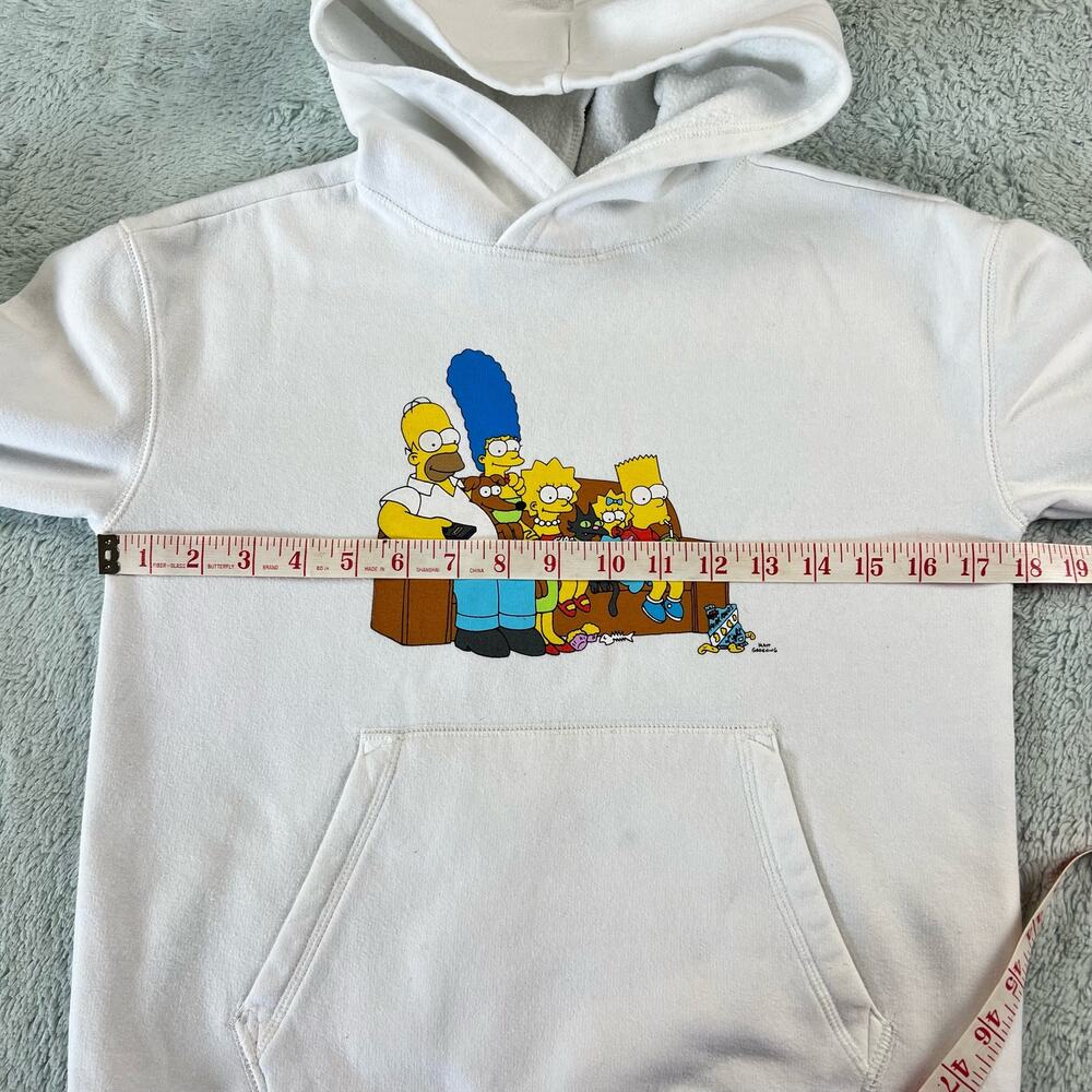 Simpsons Family Couch Kid's Youth Size Medium White Hooded Sweatshirt White - Picture 7 of 8